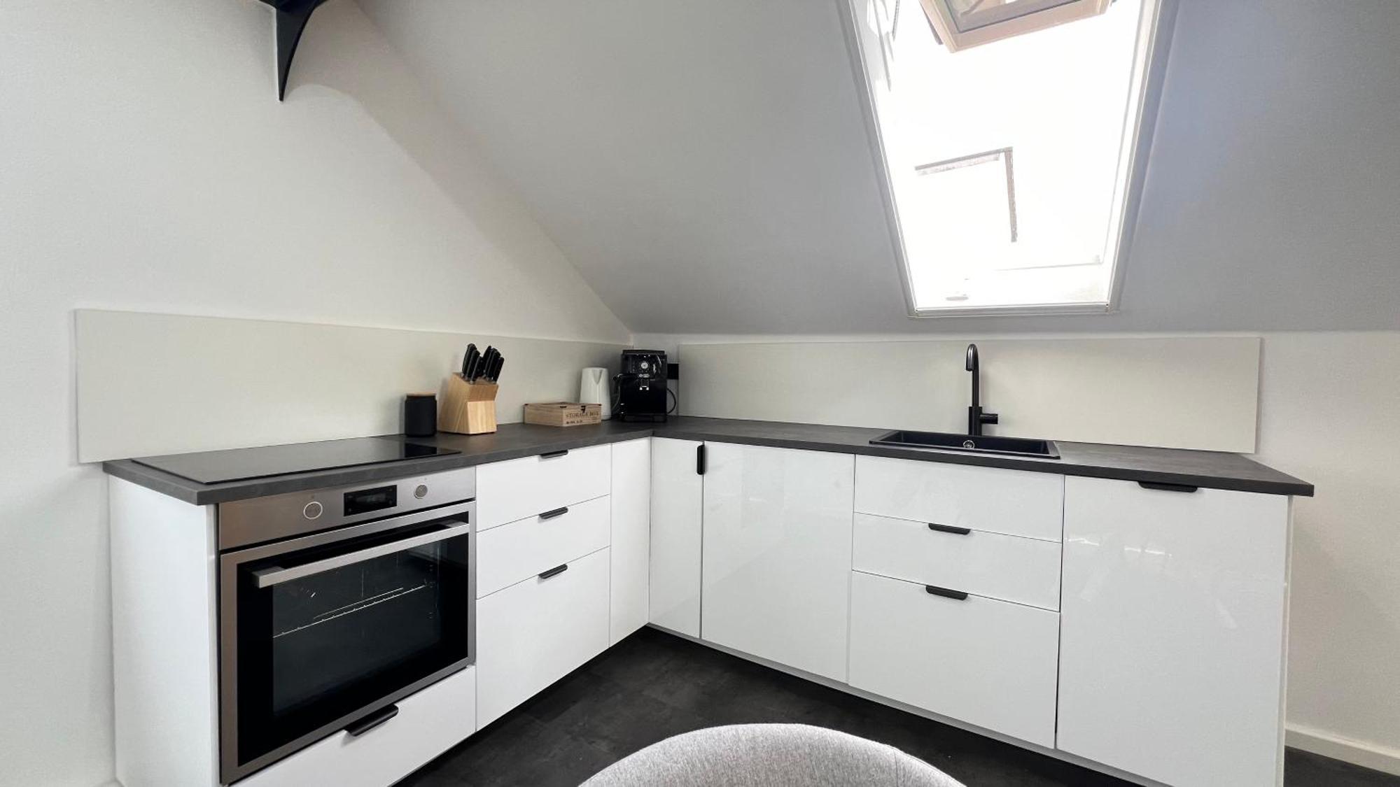 Ludwigshome - Zentrale Lage, Luxusbad, Workspace, Klima Ludwigsburg Esterno foto