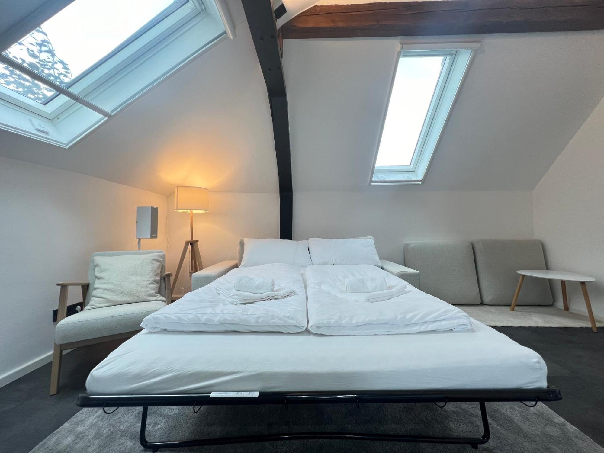 Ludwigshome - Zentrale Lage, Luxusbad, Workspace, Klima Ludwigsburg Esterno foto